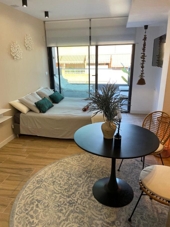 Agata10-5E Apartment Аликанте Екстериор снимка